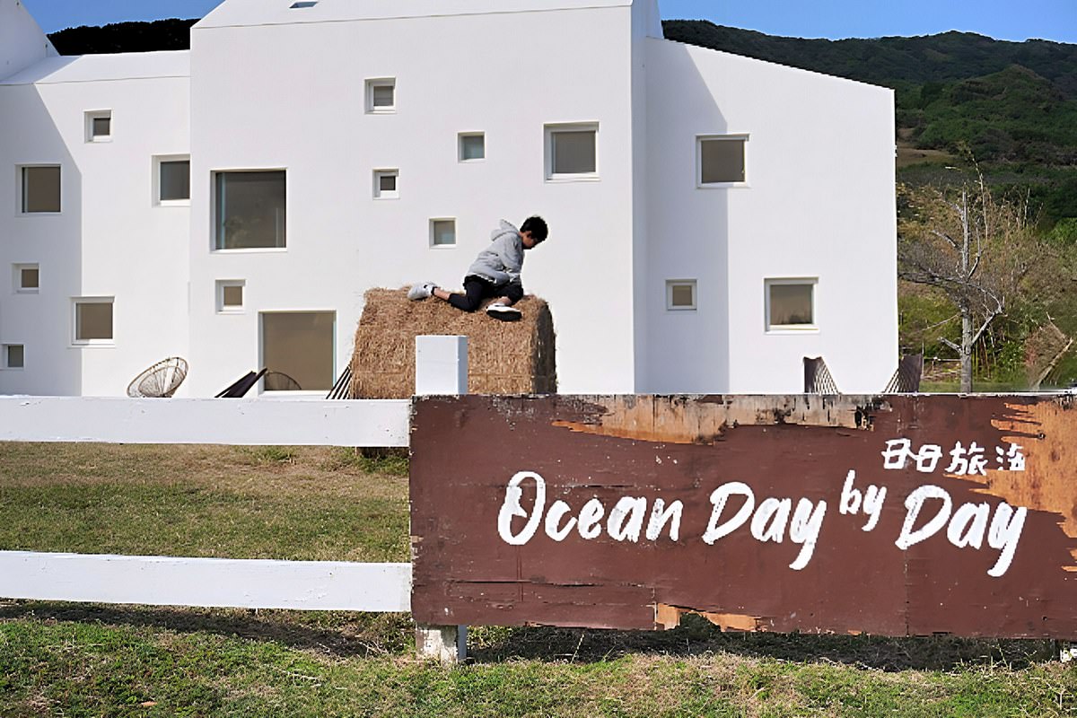 ▌墾丁住宿|南國邊境那棟純白小屋「日日旅海」,草地、海浪、星空,最讓人怦然心動的旅程! ▌ - 第3張圖