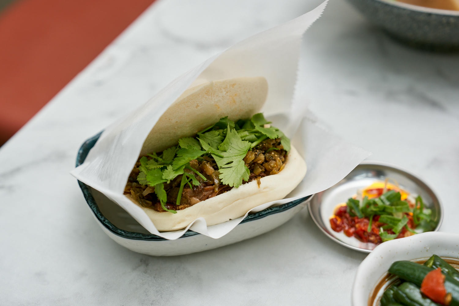 ▌新北美食|三重在地人氣夯店「二木牛肉麵」,原型食材熬煮,紮實平價的美味,連日本雜誌都來專訪! ▌ - 第12張圖
