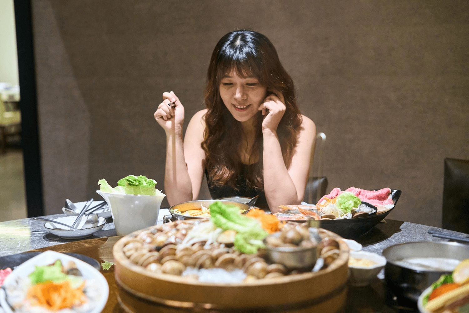 ▌台北美食|台北市隱藏版美食就在「土狗樂市」togo複合式餐飲!親民價格嚐鮮龍膽石斑、A5和牛! ▌ - 第51張圖
