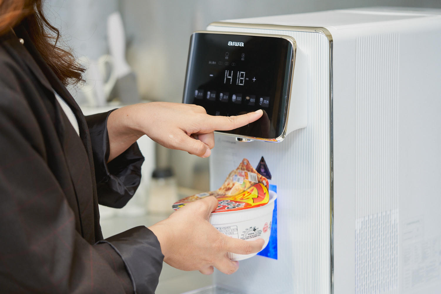 ▌質感生活|隨插即用瞬熱飲水機NO.1—日本「AIWA 愛華」冰火魔法師AW-RO60淨水機!▌ - 第15張圖