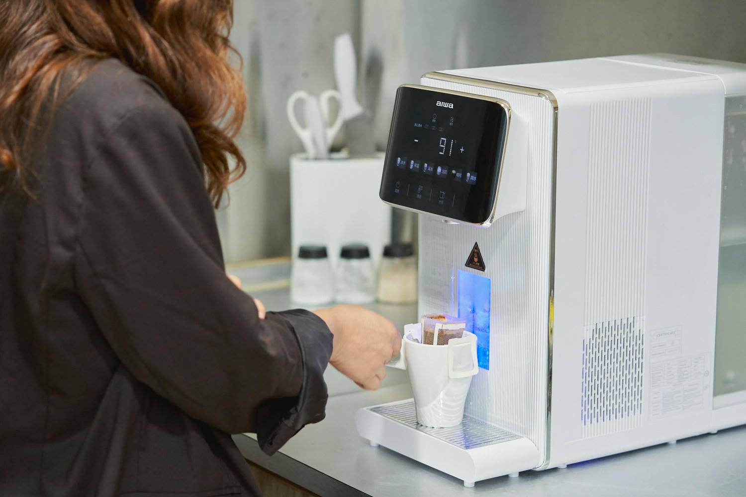 ▌質感生活|隨插即用瞬熱飲水機NO.1—日本「AIWA 愛華」冰火魔法師AW-RO60淨水機!▌ - 第14張圖