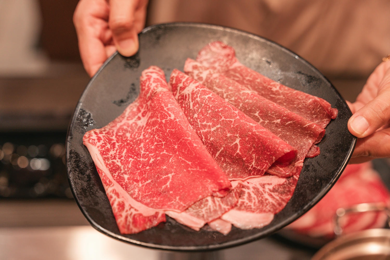 ▌台南美食|全新日式氛圍裝潢「一燒十味昭和園台南安平店」,快來實現A5和牛、波士頓龍蝦吃到飽自由! ▌ - 第4張圖