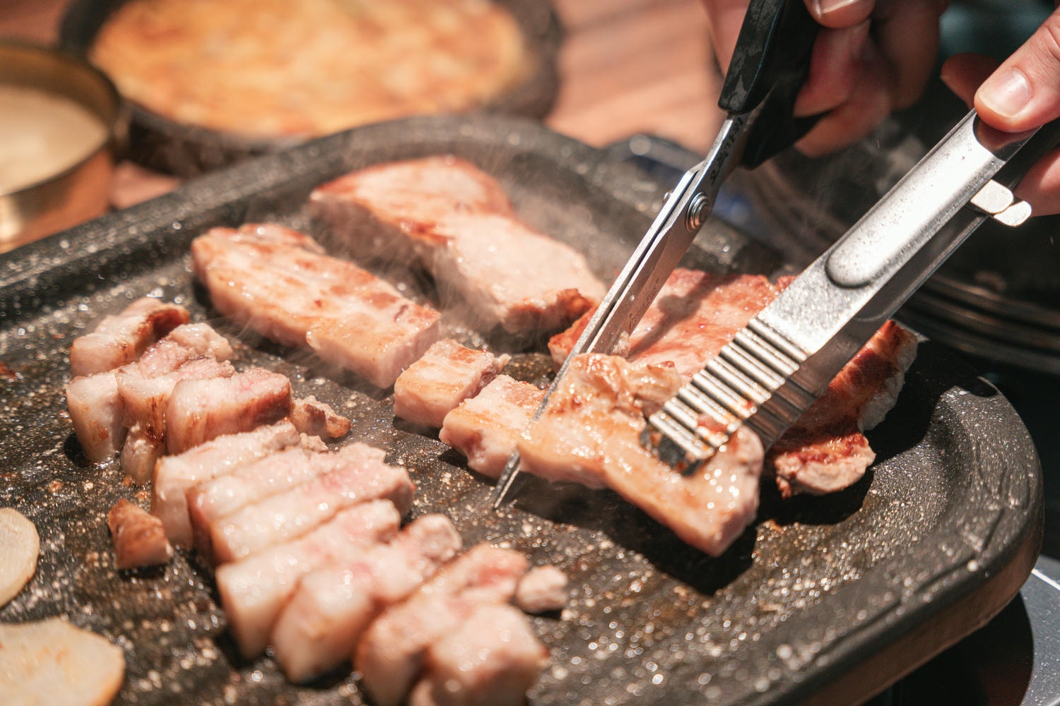▌台中美食|新開幕「水赤床韓式烤肉」韓屋外型好吸睛,口感更是神還原!高品質美味韓式烤肉,還有部隊鍋/人蔘雞等經典韓式料理!▌ - 第17張圖