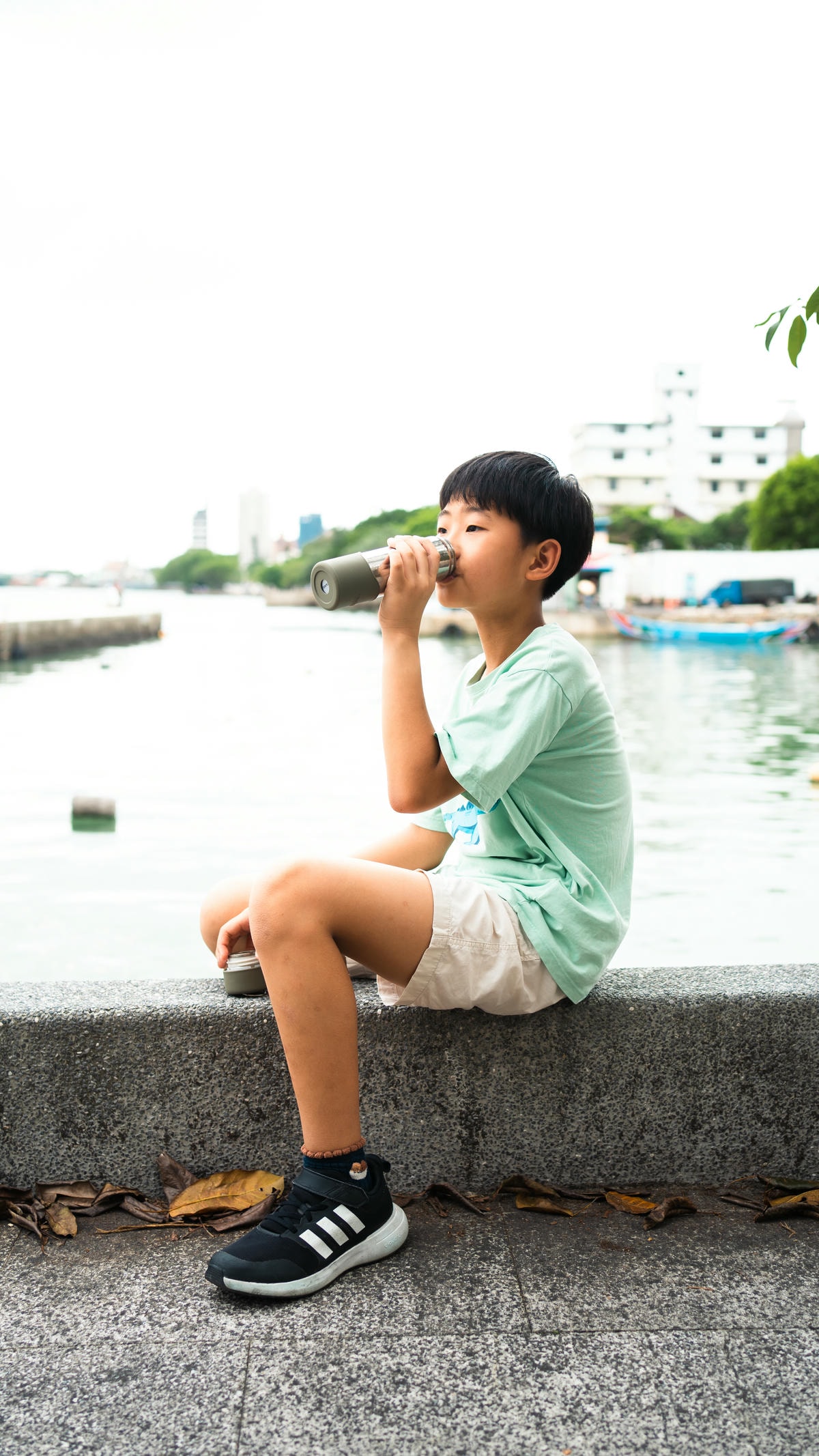 ▌日常生活|全家都能用的極輕質感「TiKOBO 純鈦袋鼠瓶」,從內到外都完美,全能保溫瓶推薦!▌ - 第3張圖