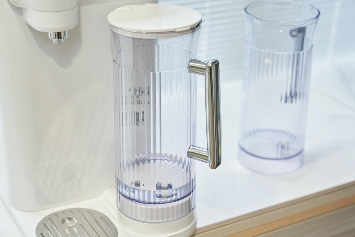  ▌質感生活｜速冷瞬熱、冰溫熱一次到位！POIEMA—「DrinkUP Pro 冰溫熱 RO 淨水器」材質全面大升級！5L超大水箱+雙1.5L閃壺，抗菌耐用、喝水免等、免安裝，超省電高效能飲水機推薦！▌