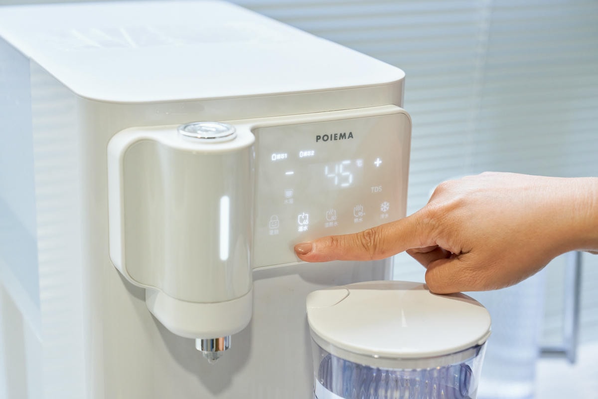 ▌質感生活｜速冷瞬熱、冰溫熱一次到位！POIEMA—「DrinkUP Pro 冰溫熱 RO 淨水器」材質全面大升級！5L超大水箱+雙1.5L閃壺，抗菌耐用、喝水免等、免安裝，超省電高效能飲水機推薦！▌