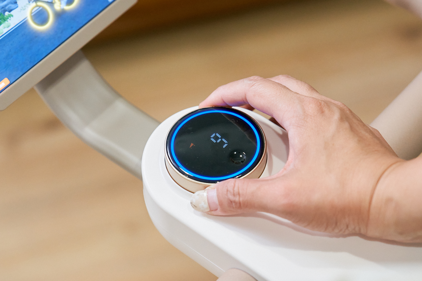 ▌質感生活|我的「PHILIPS 飛利浦智發電訓練車」—小金鹿,想運動不必掙扎不必趕路,小宅也能打造健身空間!超酷 ▌ - 第7張圖