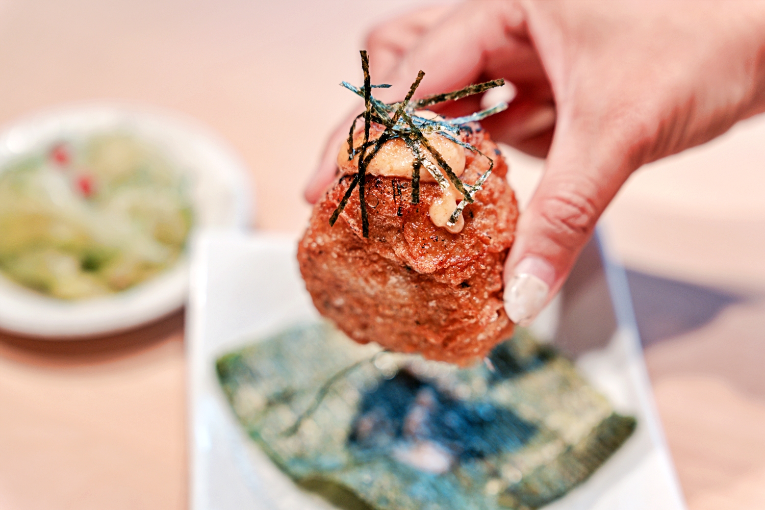 ▌台中美食|浮誇系美食「嵐山熟成牛かつ專売」!必吃爆量炸牛排,還有夏季限定芒果甜點系列,一次雙滿足 ▌ - 第25張圖