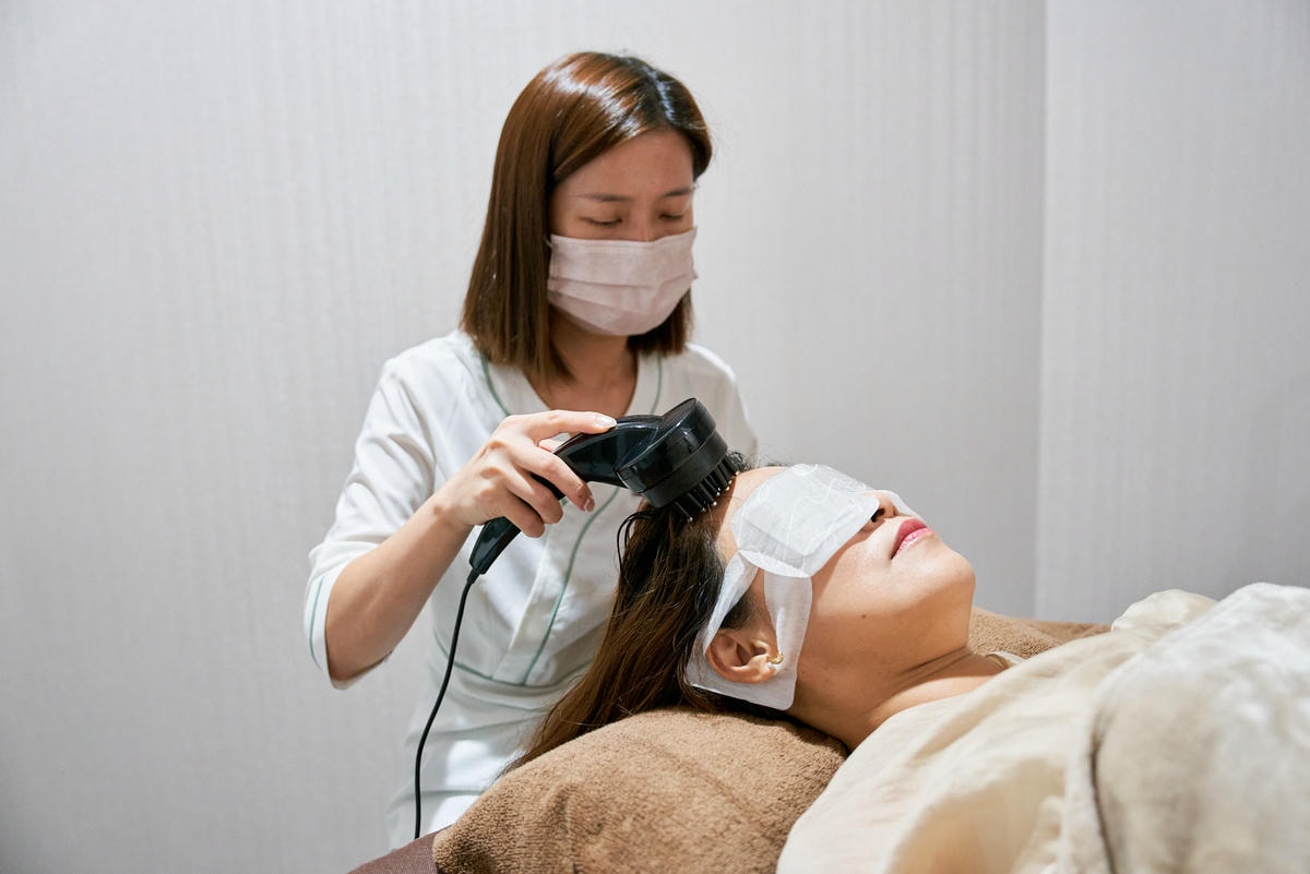 ▌生活提案|掉髮困擾怎麼辦?推薦「絲若雲建髮中心」AI頭皮檢測+日本SuperScalp授權、非侵入式活髮課程完整分享! ▌ - 第25張圖