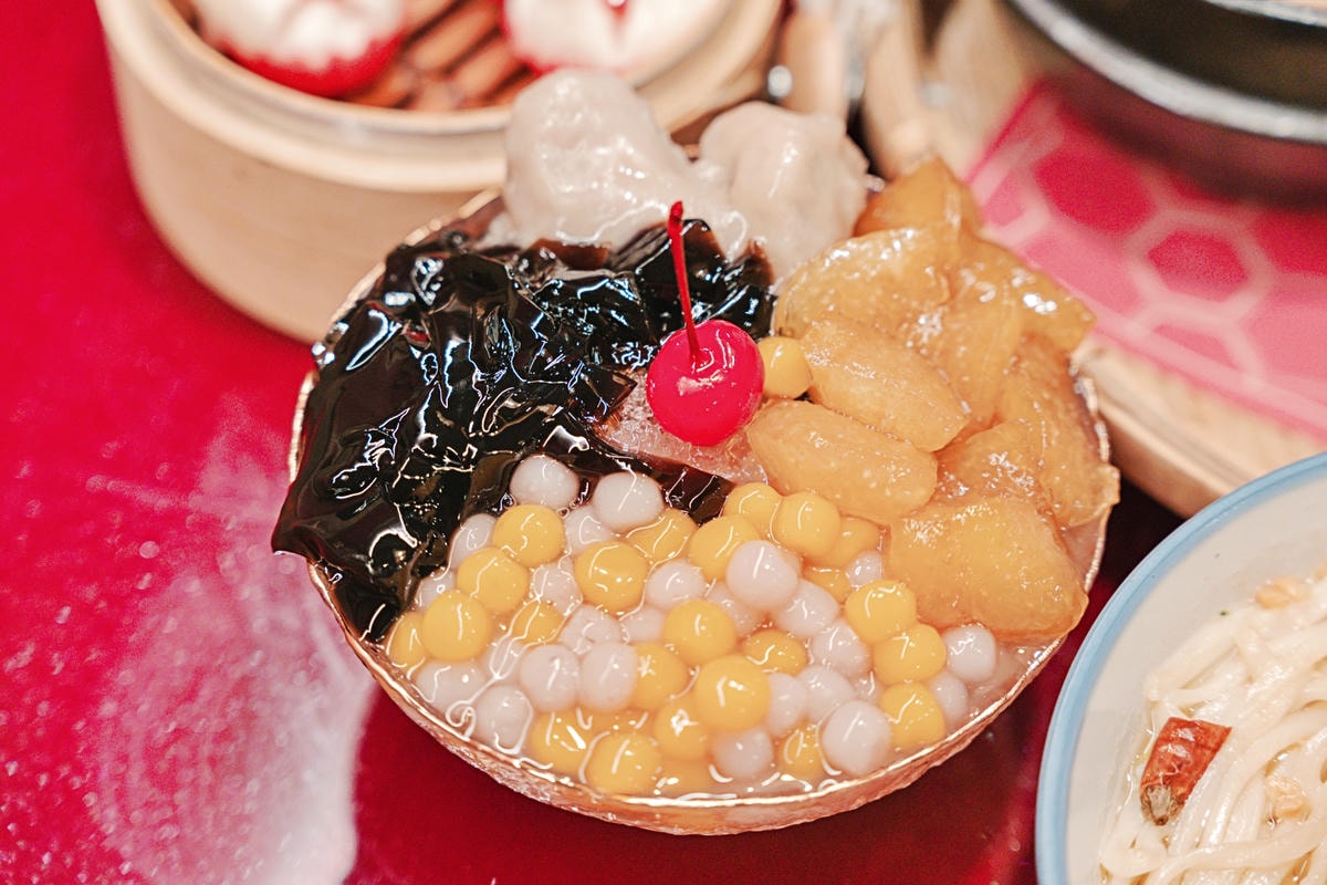 ▌台中美食|網美風 × 在地小吃的「有春茶館」,玩轉台中泡沫紅茶文化,獨家創意手調飲、古早味蜜糖粳粽冰,這裡都能找到! ▌ - 第19張圖