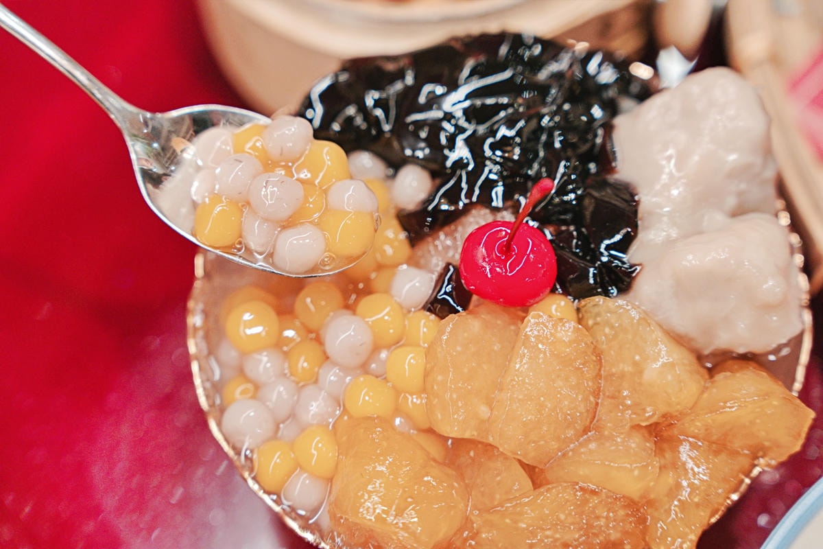 ▌台中美食|網美風 × 在地小吃的「有春茶館」,玩轉台中泡沫紅茶文化,獨家創意手調飲、古早味蜜糖粳粽冰,這裡都能找到! ▌ - 第21張圖