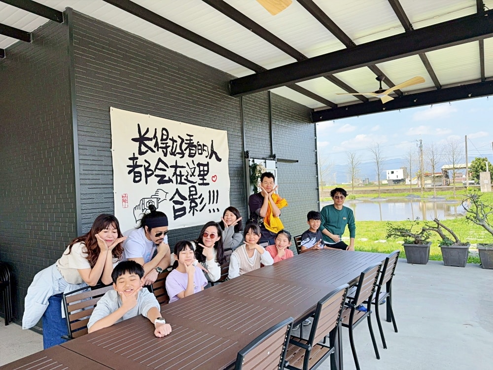 ▌宜蘭住宿｜夢幻中島廚房+不限時KTV就在「家太幸福民宿」！Switch、小孩放電一次滿足，宜蘭包棟推薦 ▌