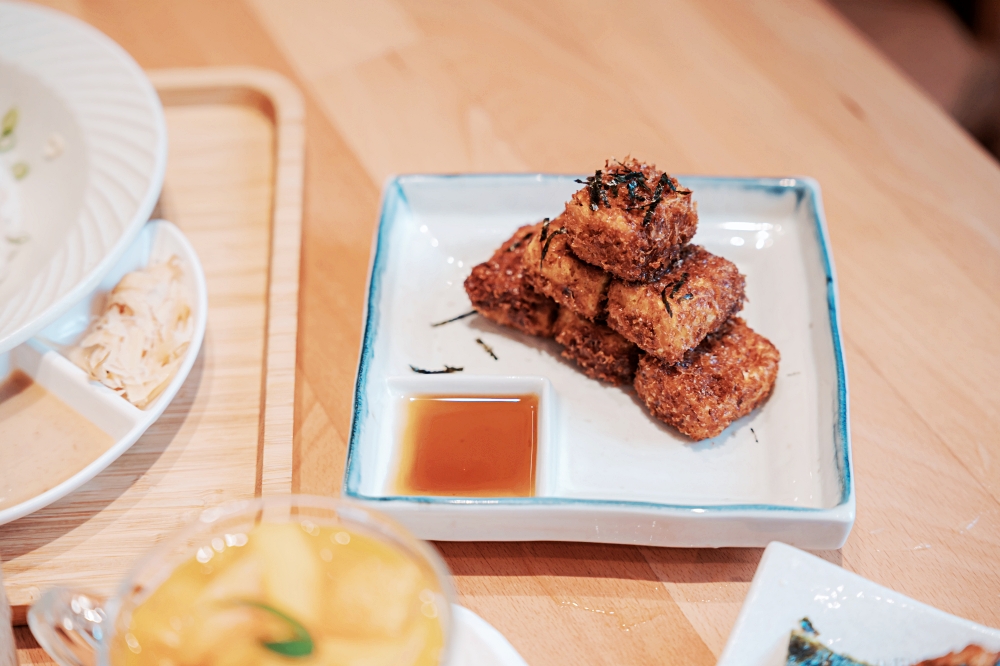 ▌台中美食|芒果控注意!「嵐山熟成牛かつ專売」芒果夏日甜點企劃限量開跑! ▌ - 第27張圖 ▌台中美食|芒果控注意!「嵐山熟成牛かつ專売」芒果夏日甜點企劃限量開跑! ▌