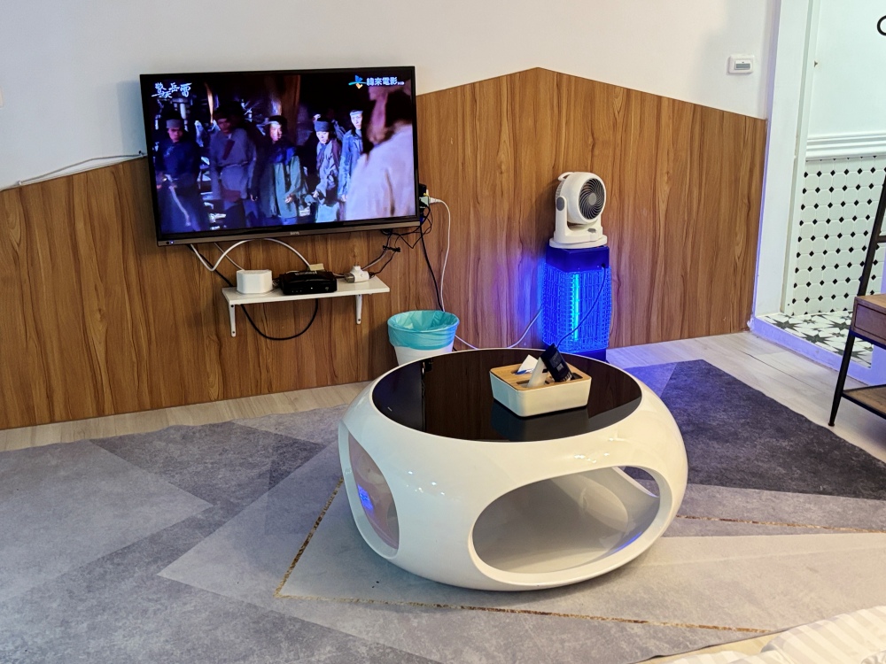 ▌墾丁住宿｜私人泳池、KTV跟電動麻將桌以外還離市區好近的「海角42號一館 Villa」，墾丁包棟推薦 ▌